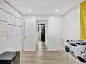 499 SE 13th St 7E, Fort Lauderdale FL 33316