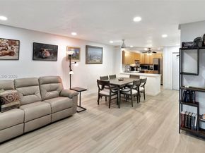 499 SE 13th St 7E, Fort Lauderdale FL 33316