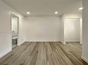 499 SE 13th St 7E, Fort Lauderdale FL 33316