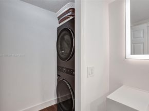 10000 W Bay Harbor Dr PH23, Bay Harbor Islands FL 33154