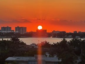 10000 W Bay Harbor Dr PH23, Bay Harbor Islands FL 33154