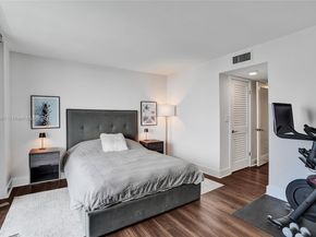 10000 W Bay Harbor Dr PH23, Bay Harbor Islands FL 33154