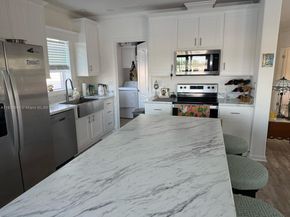6881 NW Fourty Third Terrace, Coconut Creek FL 33073