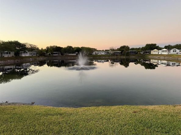 6881 NW Fourty Third Terrace, Coconut Creek FL 33073