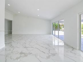 4808 Mango Dr, Tamarac FL 33319