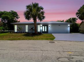 4808 Mango Dr, Tamarac FL 33319
