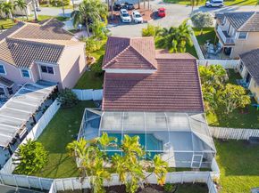 18337 SW 4th St, Pembroke Pines FL 33029