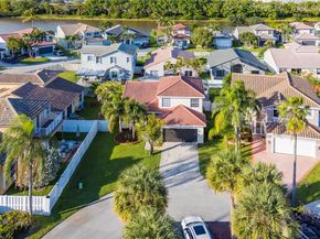 18337 SW 4th St, Pembroke Pines FL 33029