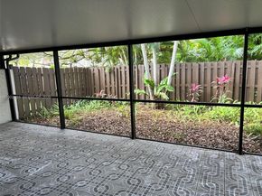 1540 NW 98th Ter, Pembroke Pines FL 33024