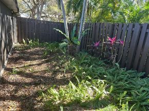 1540 NW 98th Ter, Pembroke Pines FL 33024
