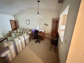 1540 NW 98th Ter, Pembroke Pines FL 33024