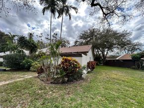 1540 NW 98th Ter, Pembroke Pines FL 33024