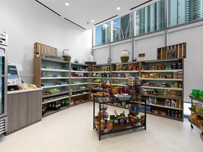 851 NE 1st Ave 1608, Miami FL 33132