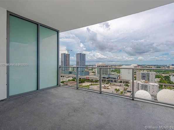 851 NE 1st Ave 1608, Miami FL 33132