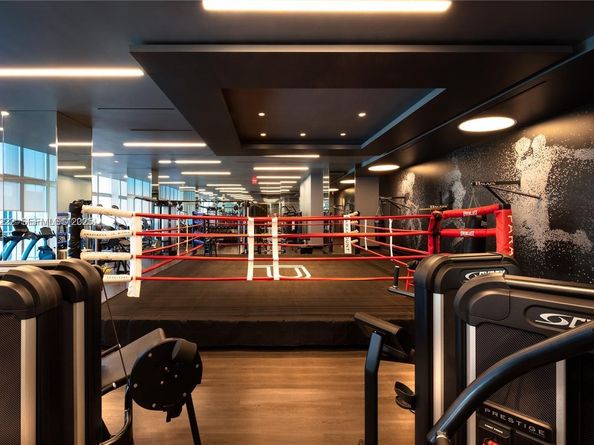 851 NE 1st Ave 1608, Miami FL 33132