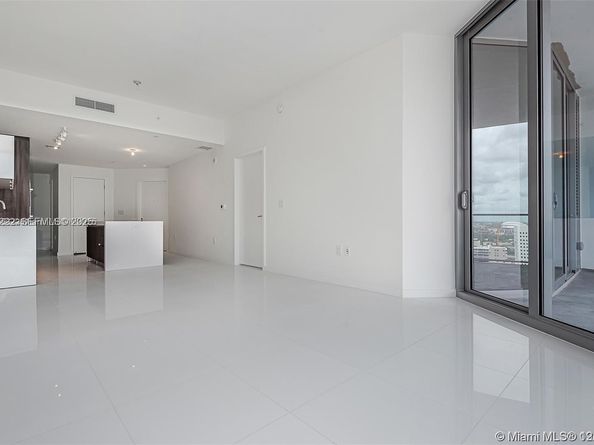 851 NE 1st Ave 1608, Miami FL 33132