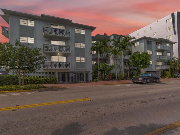 1100 11th St 208, Miami Beach FL 33139
