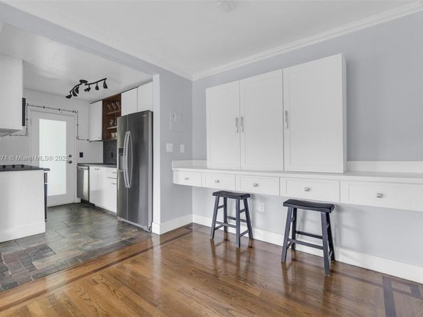 1100 11th St 208, Miami Beach FL 33139