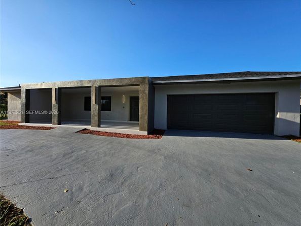 11761 NW 27th Ct, Plantation FL 33323