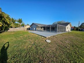 11761 NW 27th Ct, Plantation FL 33323