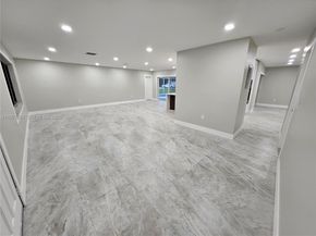 11761 NW 27th Ct, Plantation FL 33323