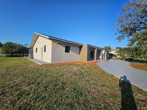 11761 NW 27th Ct, Plantation FL 33323