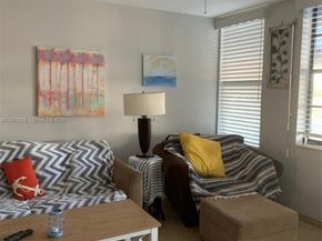 322 Taylor St 2D, Hollywood FL 33019