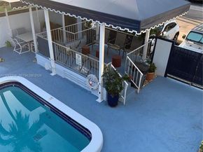 322 Taylor St 2D, Hollywood FL 33019