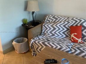 322 Taylor St 2D, Hollywood FL 33019