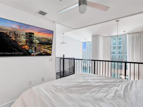 300 S Biscayne Blvd L1206, Miami FL 33131