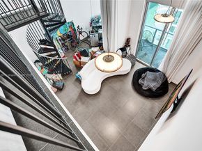 300 S Biscayne Blvd L1206, Miami FL 33131