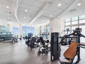 300 S Biscayne Blvd L1206, Miami FL 33131