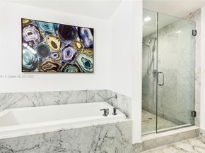 244 Biscayne Blvd 4604, Miami FL 33132