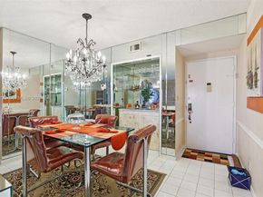 4350 Hillcrest Dr 702, Hollywood FL 33021