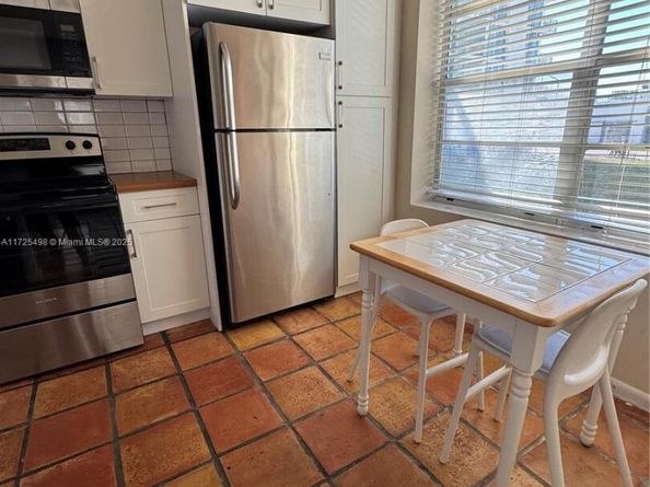 1460 Ocean Drive 208, Miami Beach FL 33139
