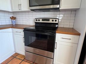 1460 Ocean Drive 208, Miami Beach FL 33139