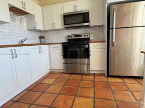 1460 Ocean Drive 208, Miami Beach FL 33139