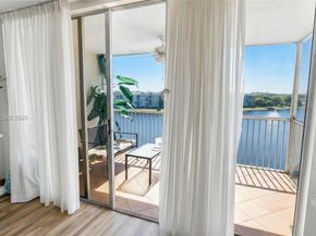 2900 N Course Dr 804, Pompano Beach FL 33069