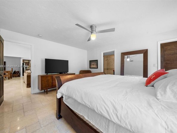 6411 SW 185th way, Southwest Ranches FL 33332