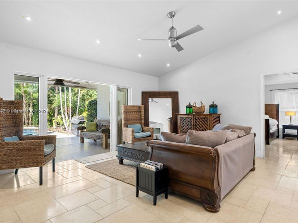 6411 SW 185th way, Southwest Ranches FL 33332