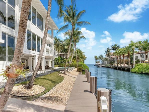 3835 Carole Ct, Miami FL 33133