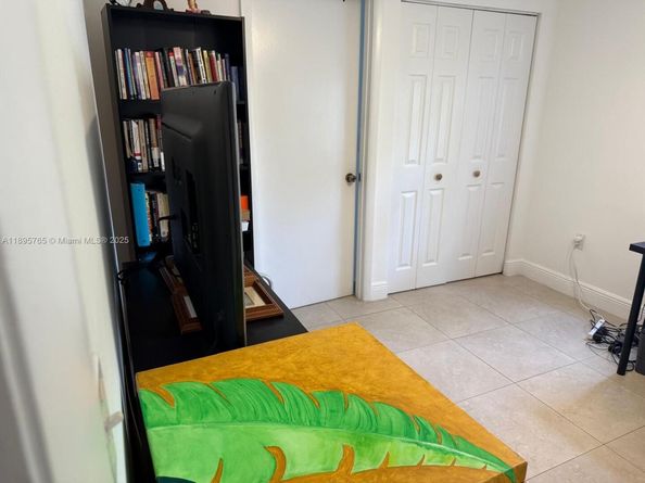 3582 NE 171st St 201, North Miami Beach FL 33160