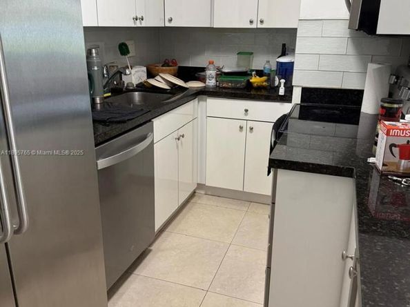 3582 NE 171st St 201, North Miami Beach FL 33160