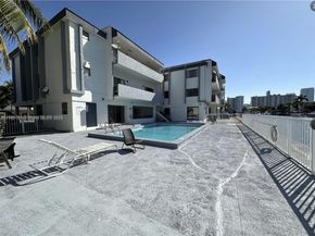 3582 NE 171st St 201, North Miami Beach FL 33160