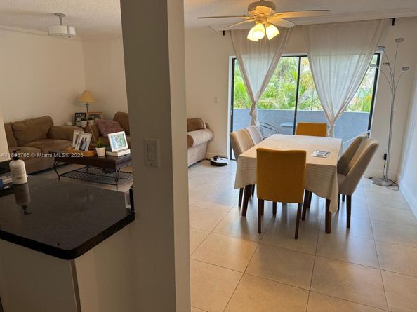 3582 NE 171st St 201, North Miami Beach FL 33160