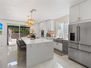 1500 Canary Island Dr, Weston FL 33327