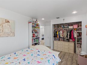 1500 Canary Island Dr, Weston FL 33327