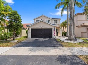 1500 Canary Island Dr, Weston FL 33327