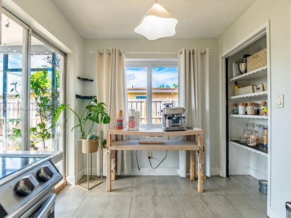 3531 NW 34th Ave, Lauderdale Lakes FL 33309