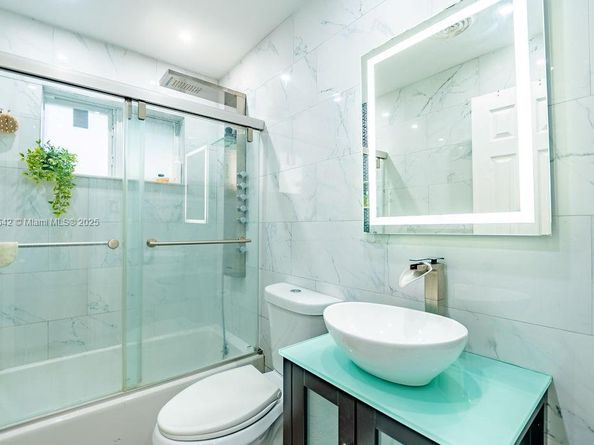 3531 NW 34th Ave, Lauderdale Lakes FL 33309